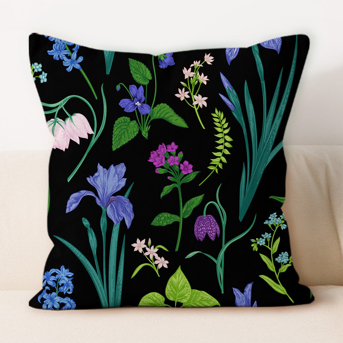 Classical Pattern Decorative Pillow