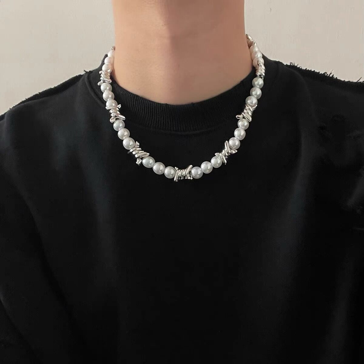 Clavicle chain