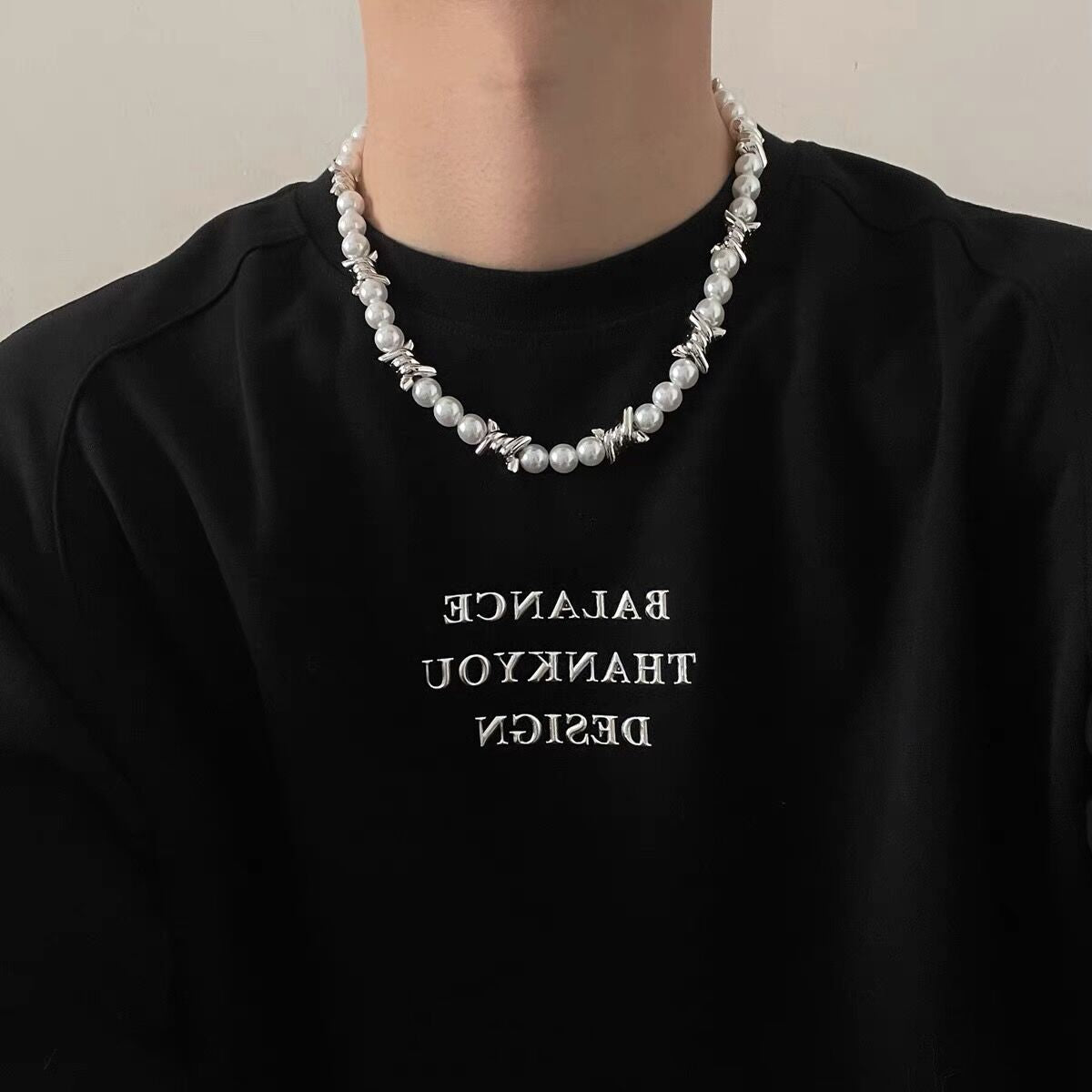 Clavicle chain