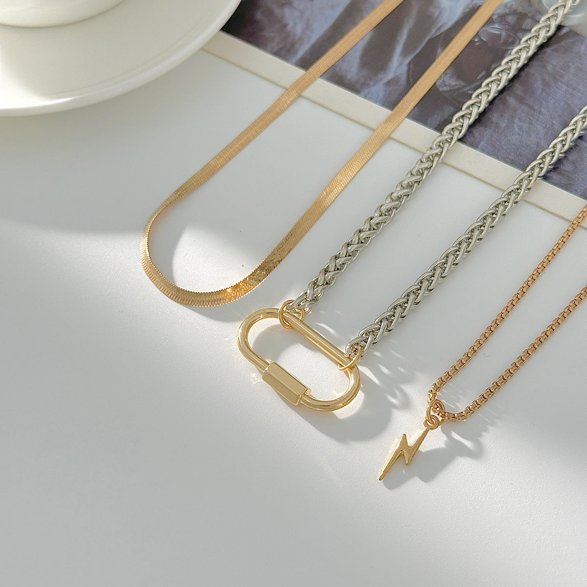 Clavicle chain