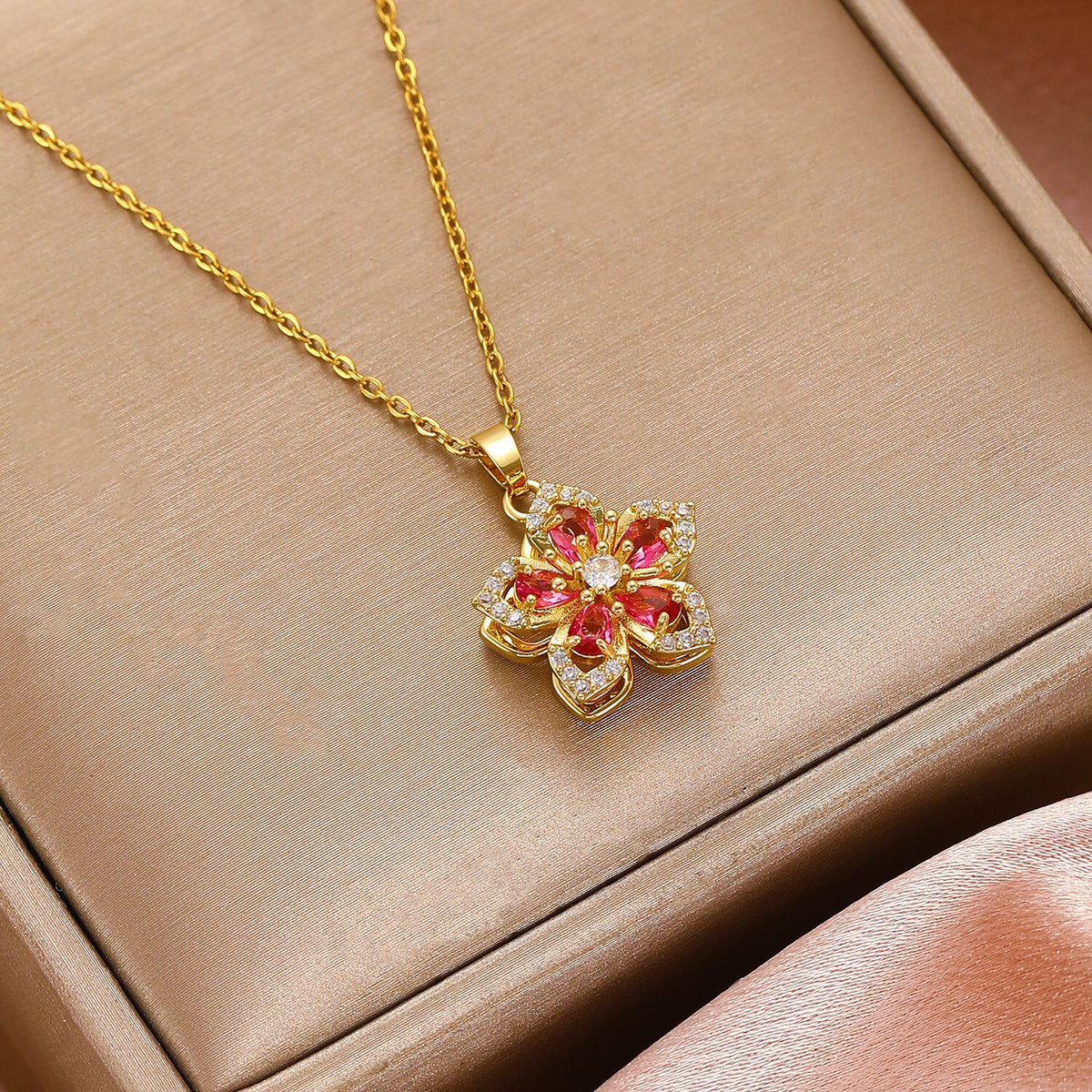 Clavicle Chain