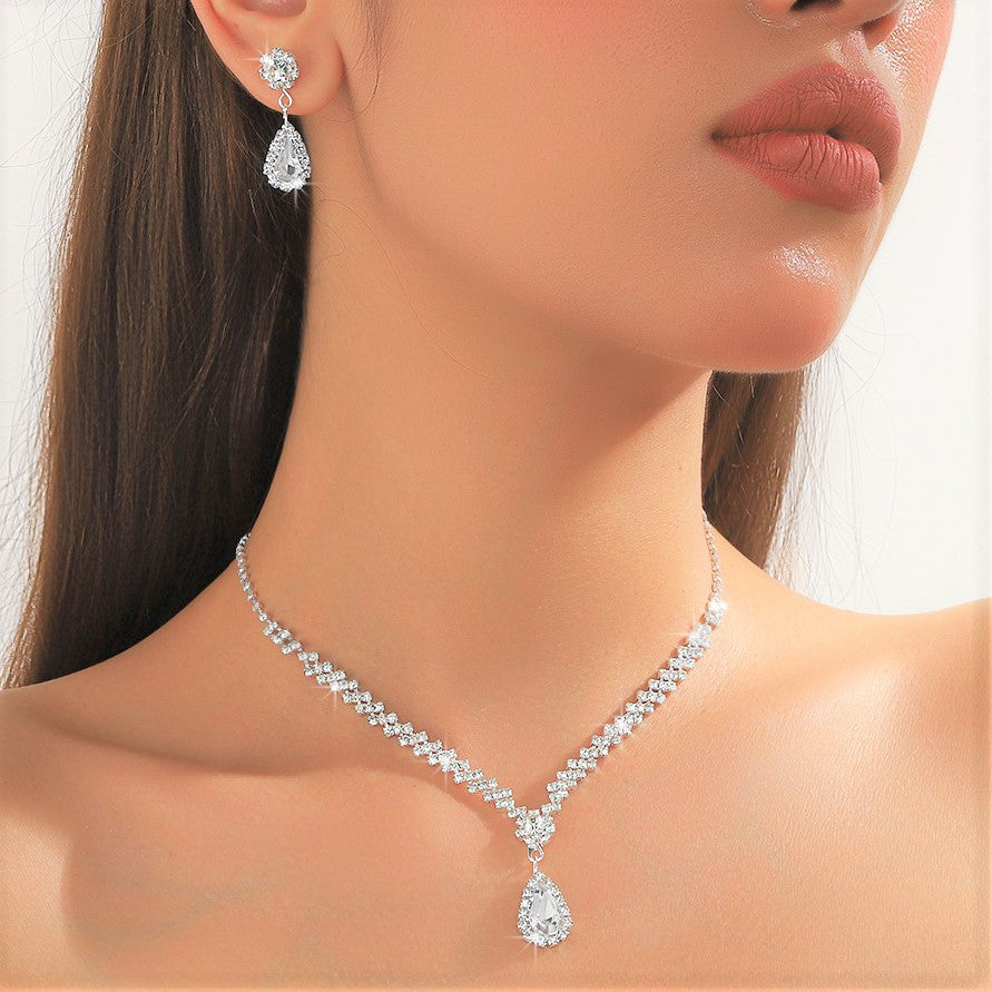 Claw Chain Necklace Earrings Set