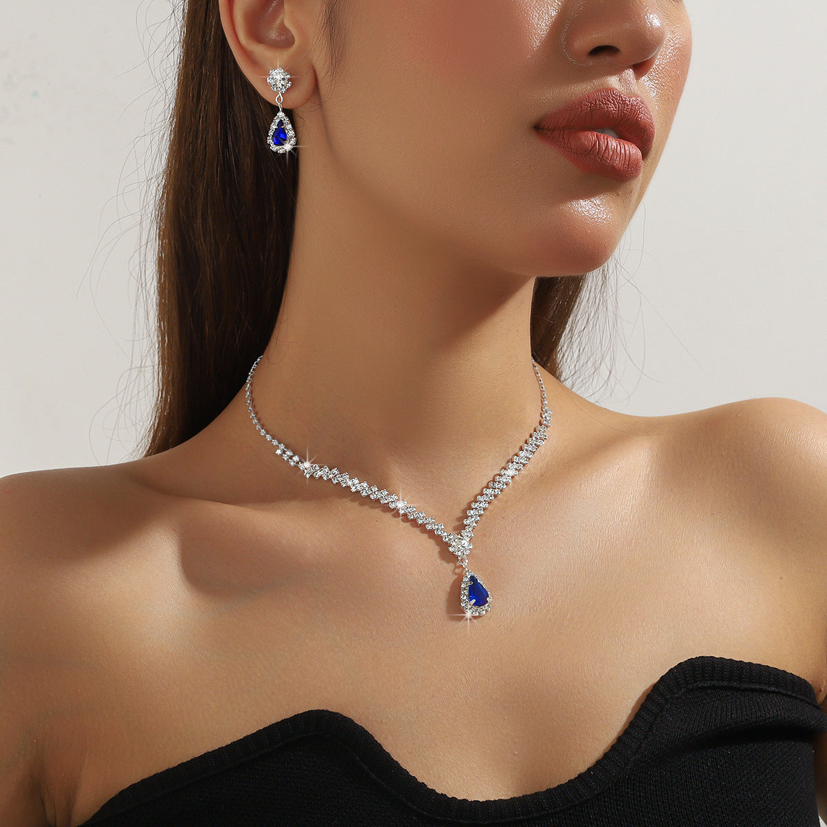 Claw Chain Necklace Earrings Set
