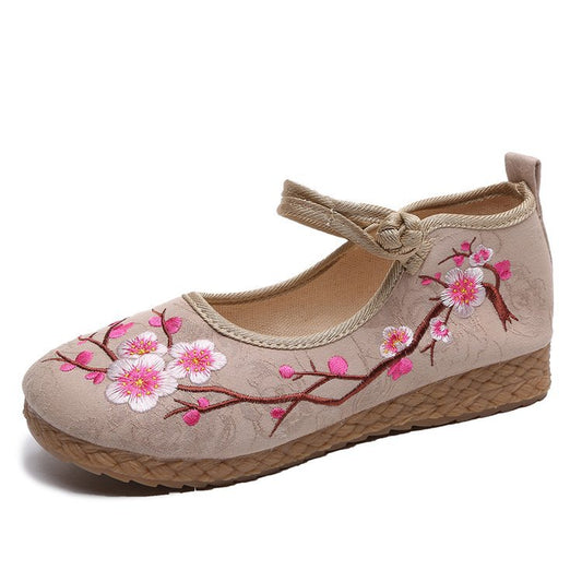 Cloth shoes