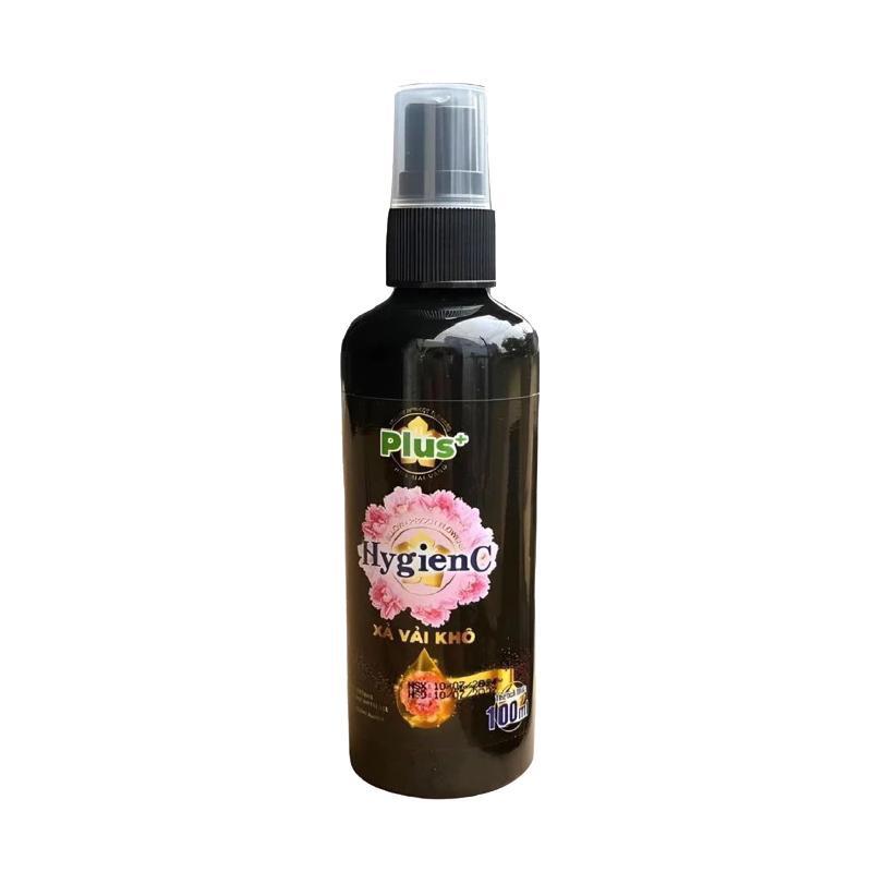 Clothing spray travel outfit