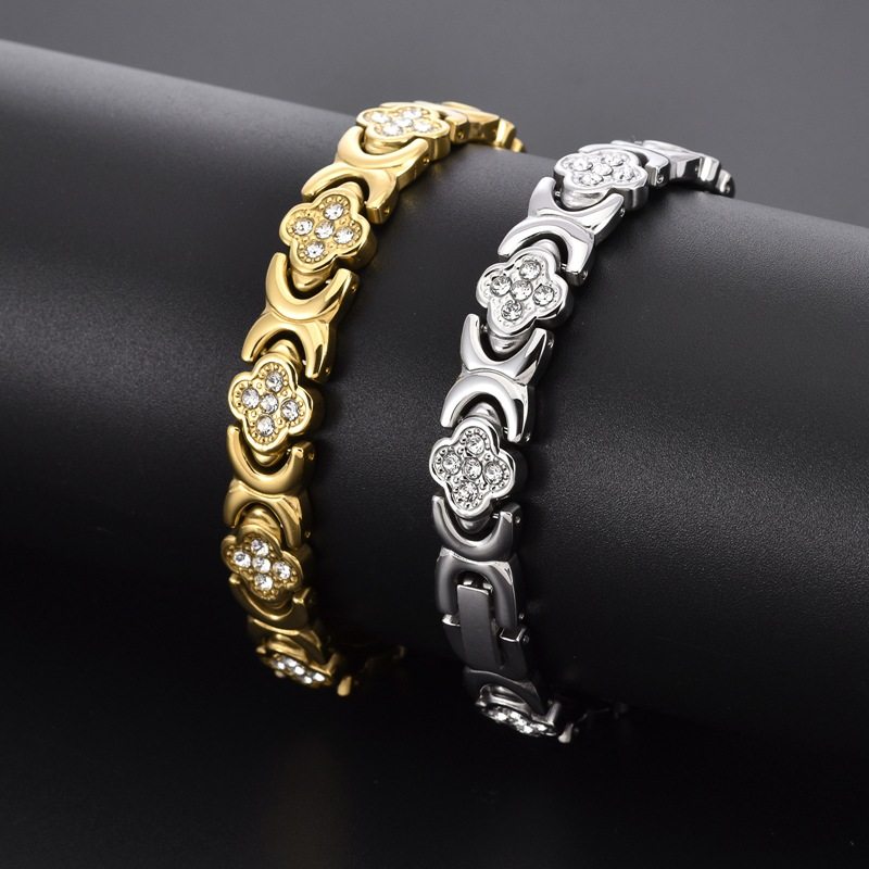 Clover Fashion Trend Bracelet