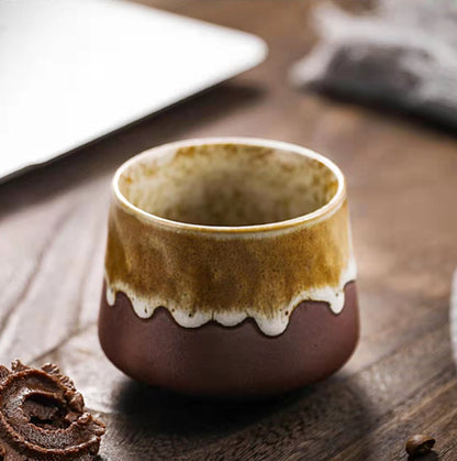 Coarse earthenware pleated tea cup