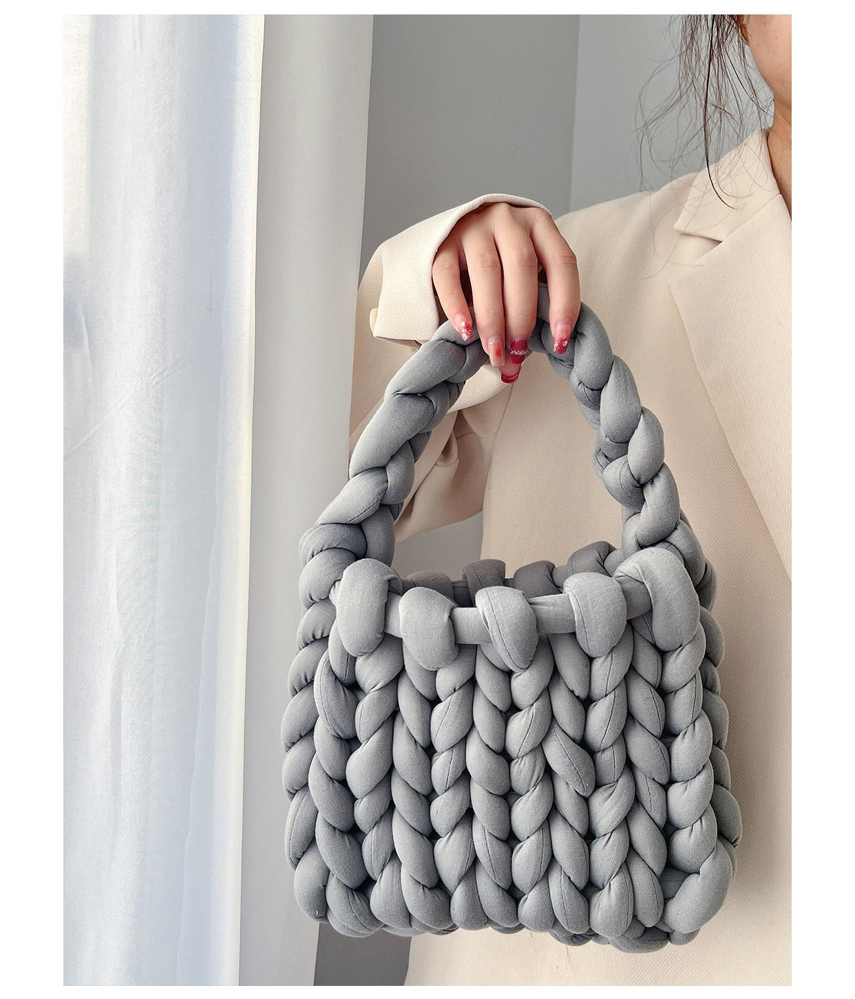 Coarse wool hand-woven bag material bag