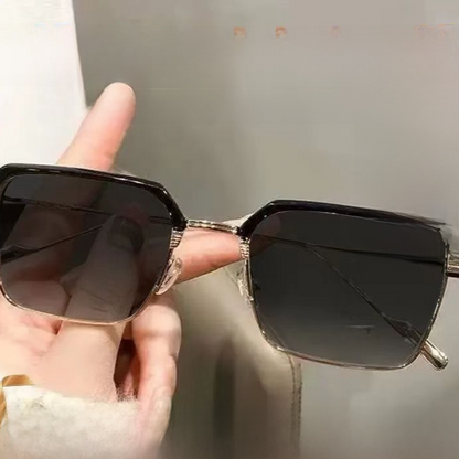 Color-Changing Anti-Blue Light Presbyopia Glasses