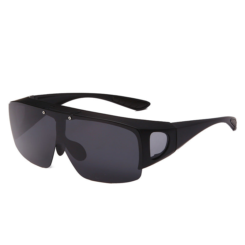 Color-changing sun protection sunglasses with UV protection