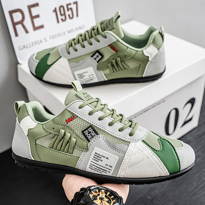 Color-matched Dezheng shoes