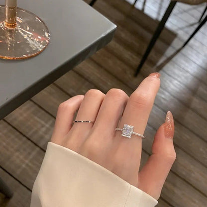 Colorful flower ring