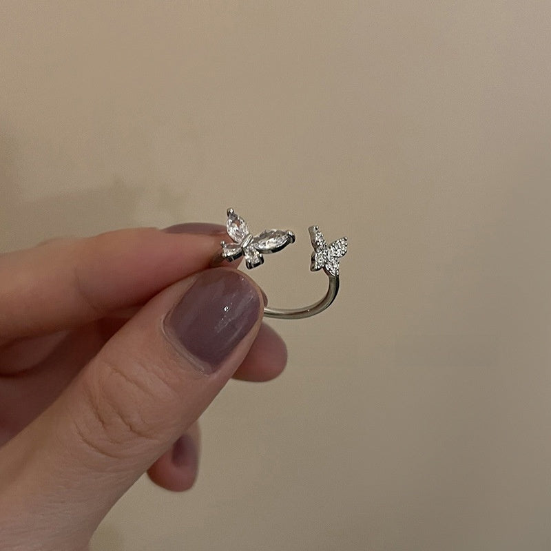 Colorful flower ring