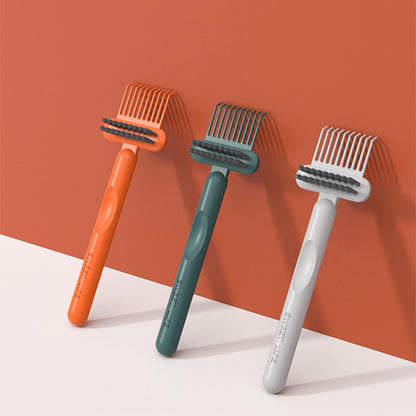 Comb cleaning brush