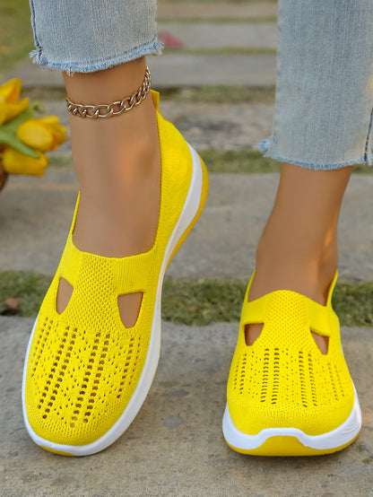 Comfortable and anti-slip hollowed-out shoes