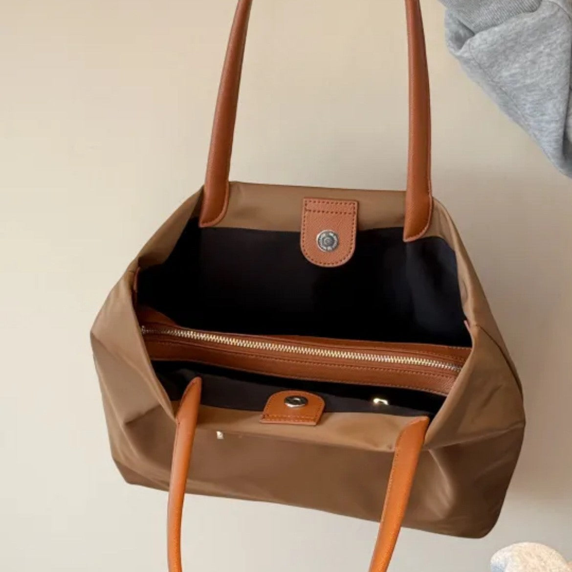Commuter tote bag
