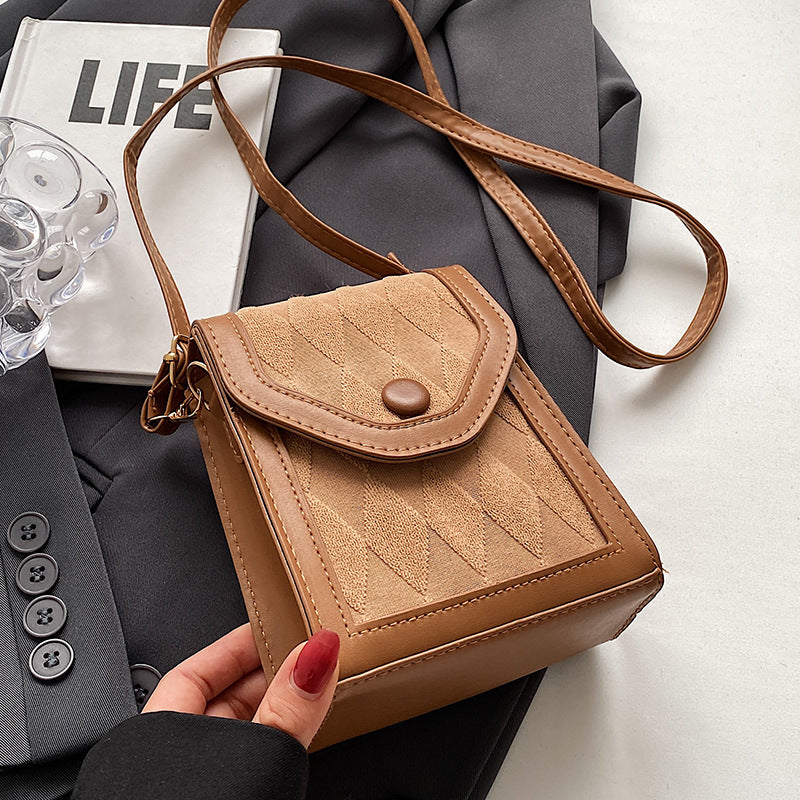 Commuting crossbody bag