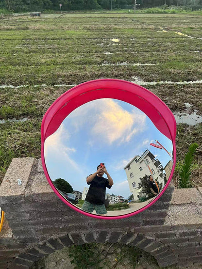 Concave-convex mirror