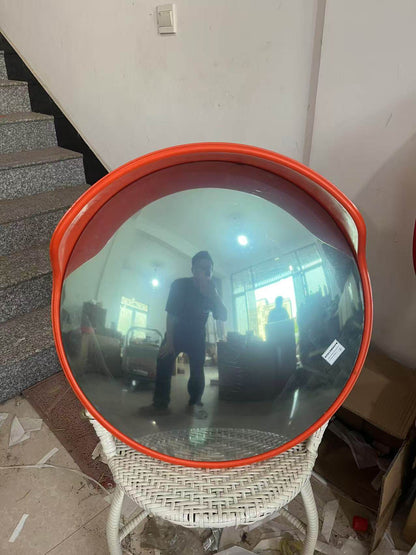 Concave-convex mirror