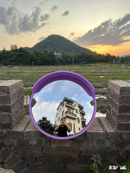 Concave-convex mirror