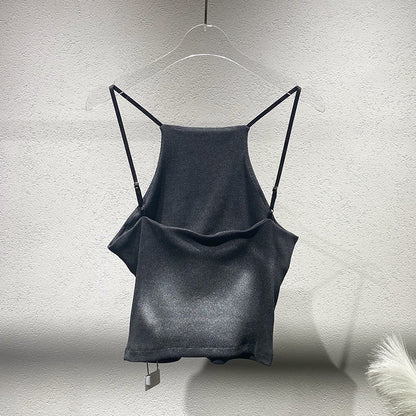 Contrast color fitted halter top