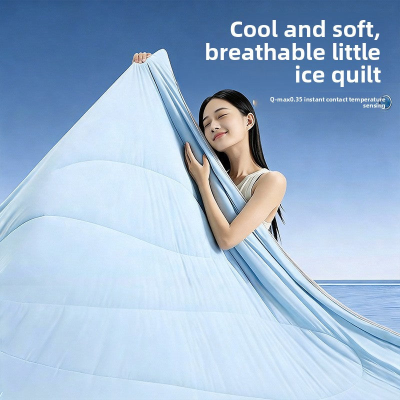 Cool-touch summer quilt