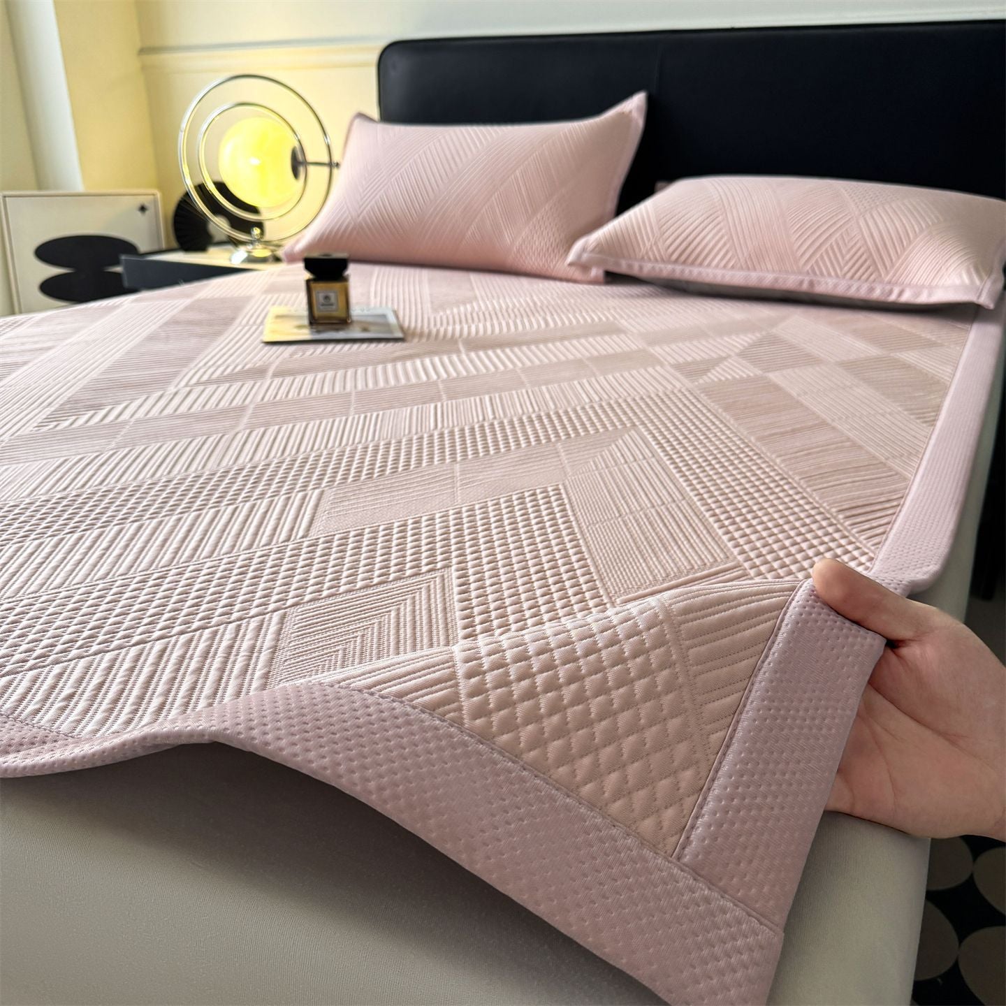 Cooling Ice Silk Bed Mat Set