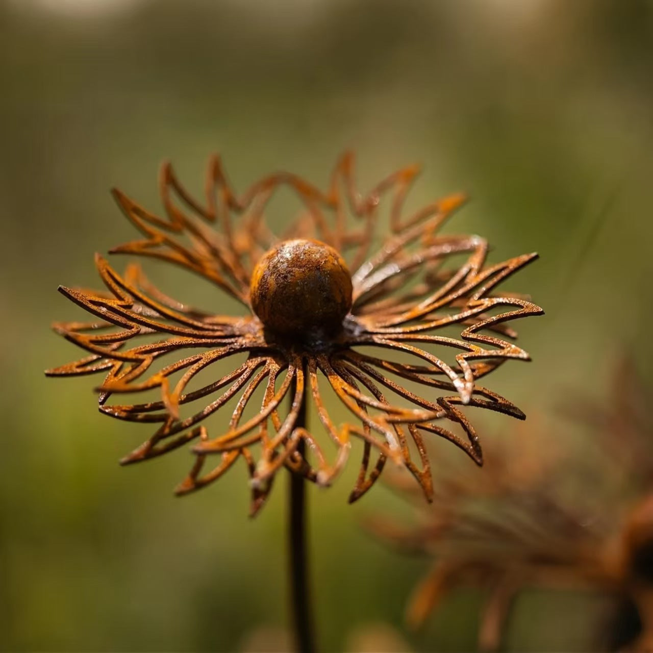 Cornflower Metal Ground Plug Garden Decoration