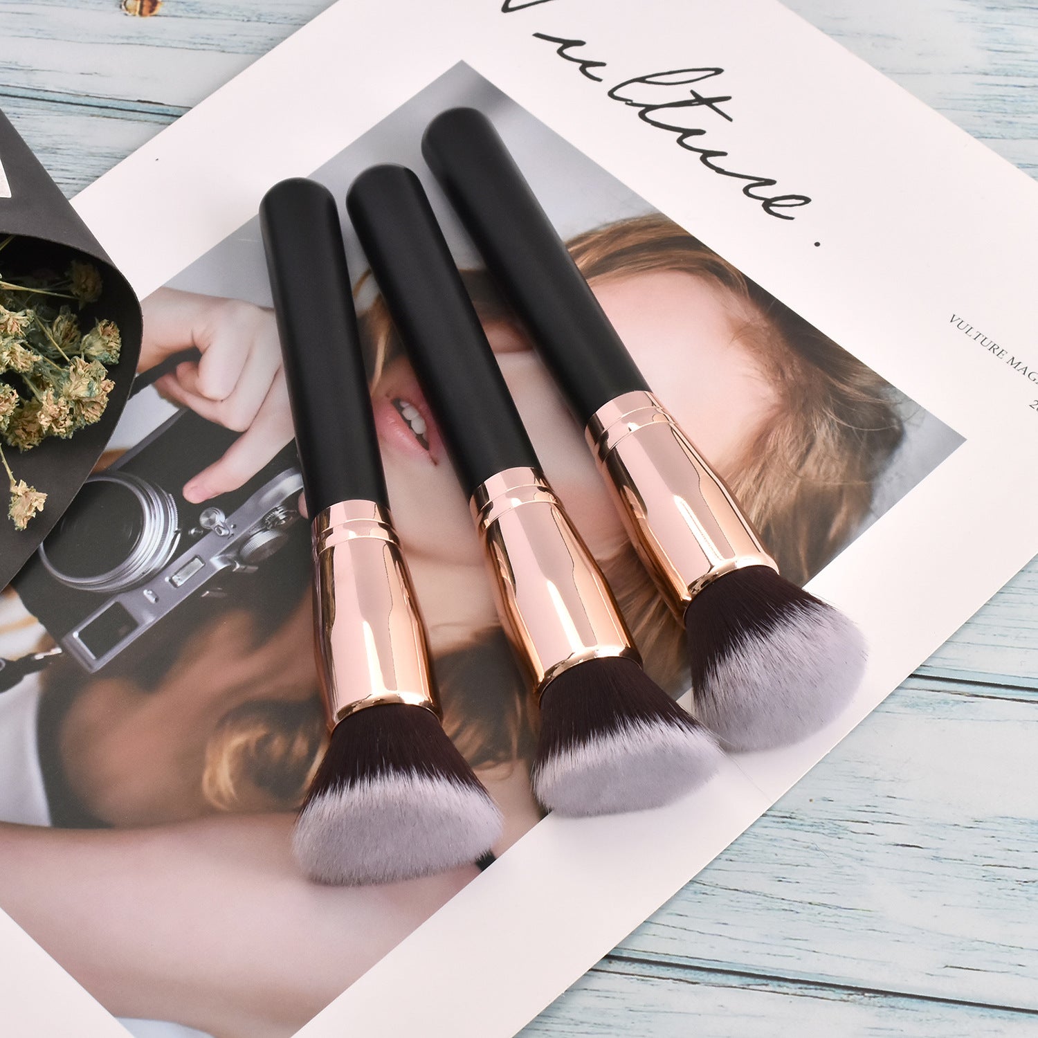 cosmetic applicator