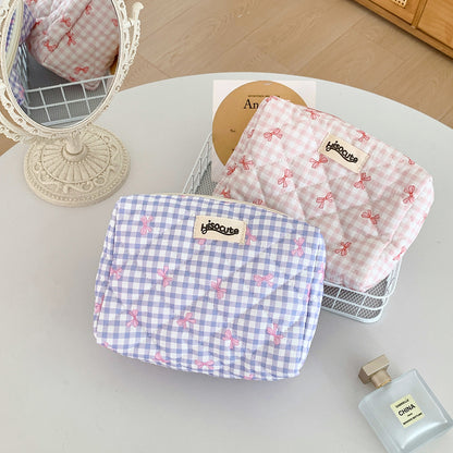 cosmetic bag