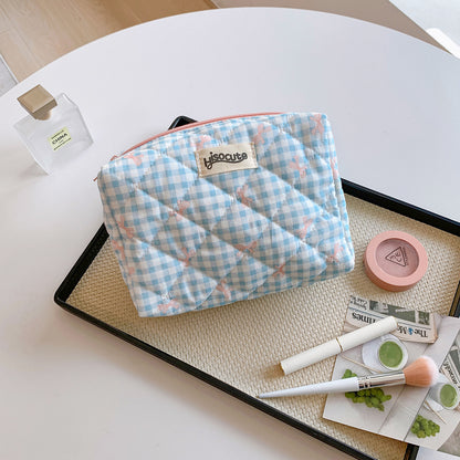 cosmetic bag
