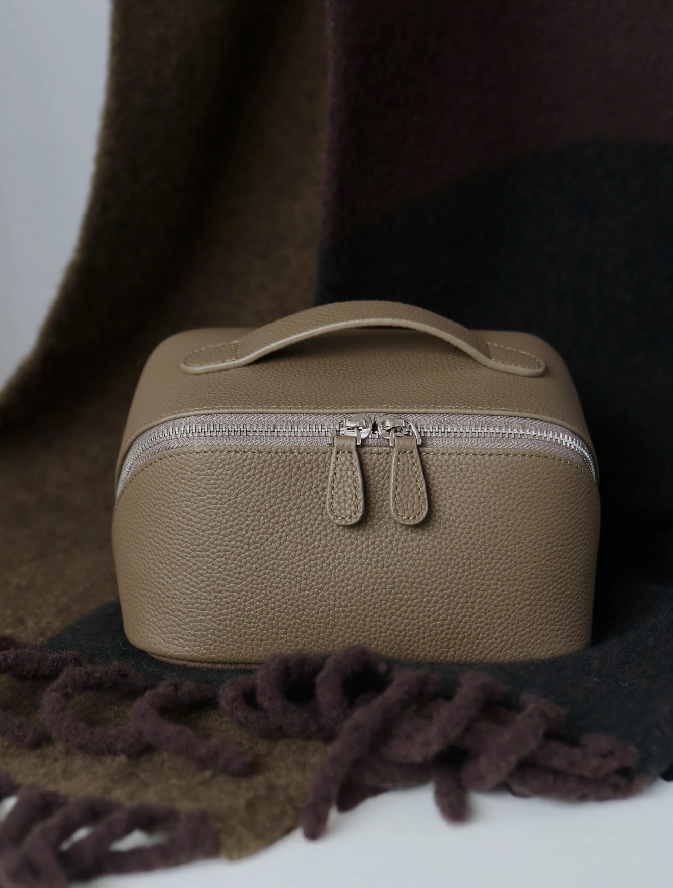 cosmetic bag