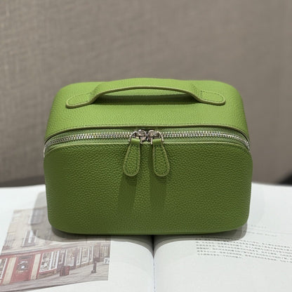 cosmetic bag