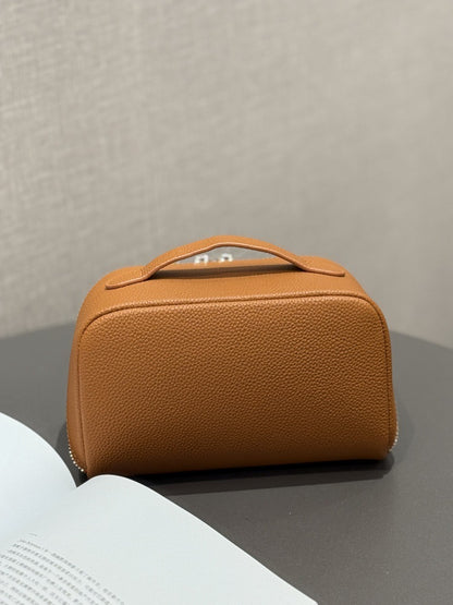 cosmetic bag