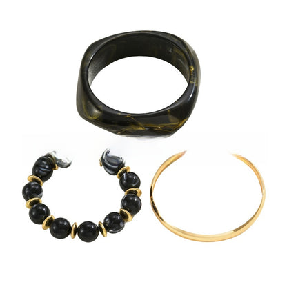 costume bracelet