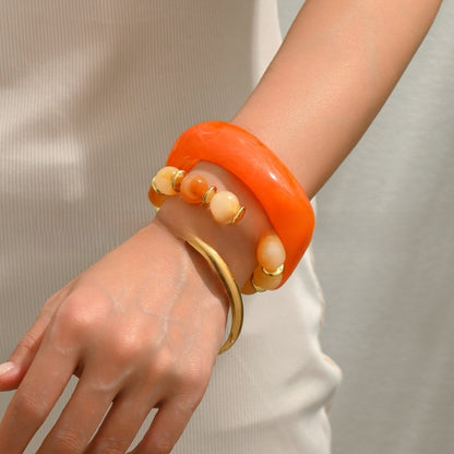 costume bracelet