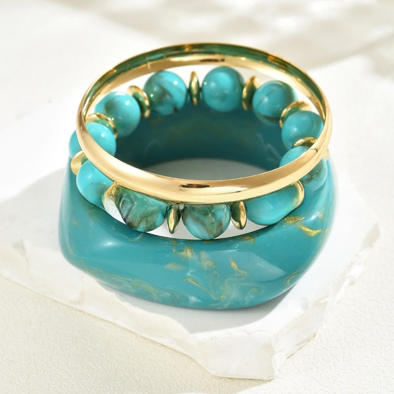costume bracelet