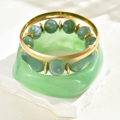 costume bracelet