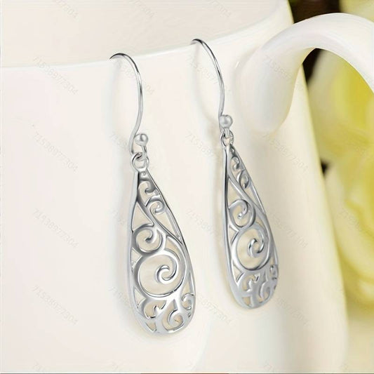 costume earrings