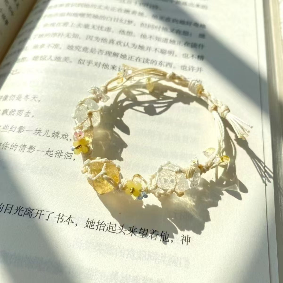costume jewelry bracelet