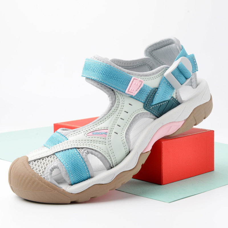 Couple outdoor sandals, men's and women's beach shoes