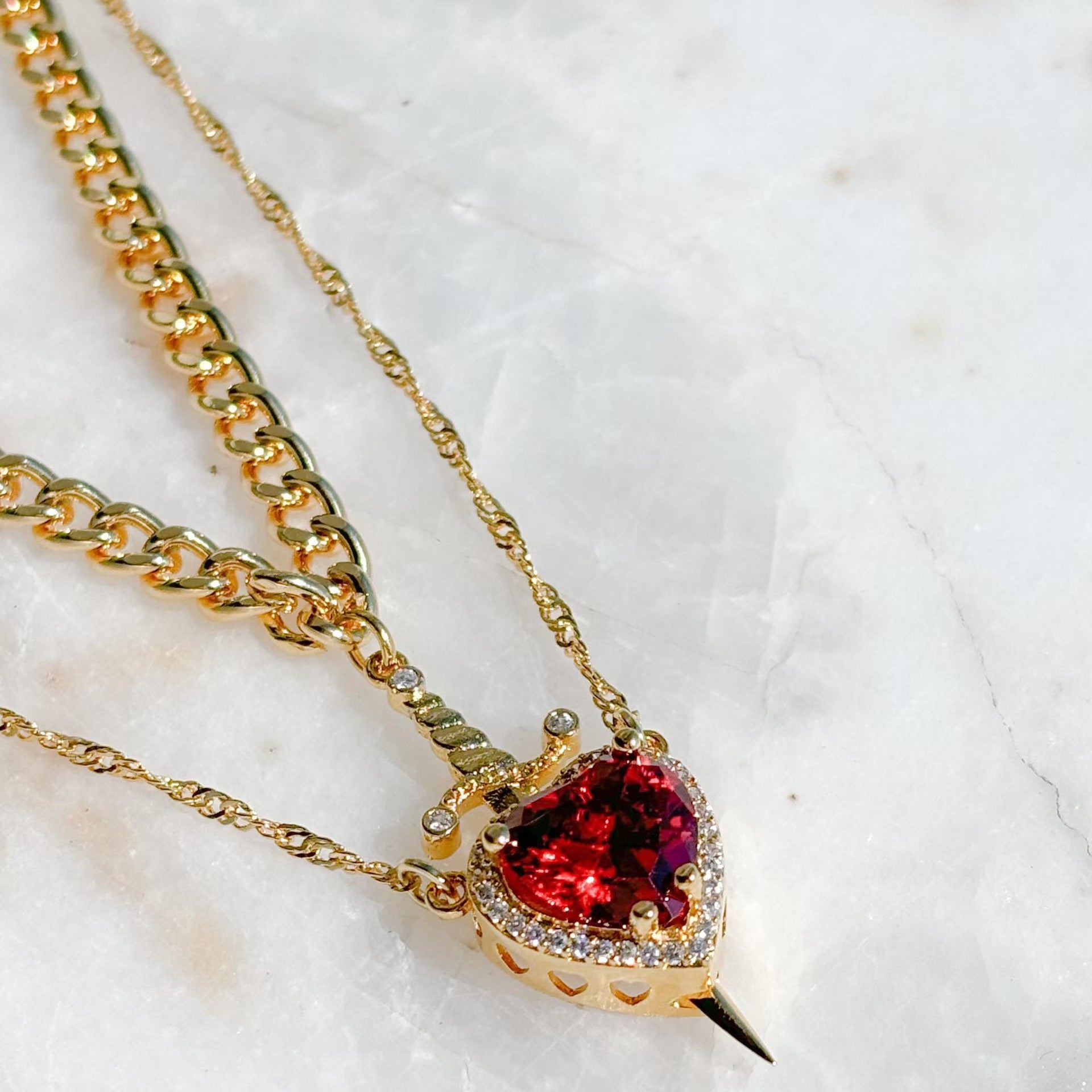 Couple pendant