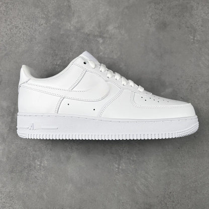 Couple sneakers for men and women