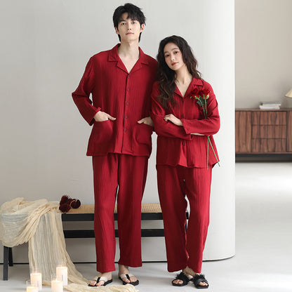 couples matching pajamas