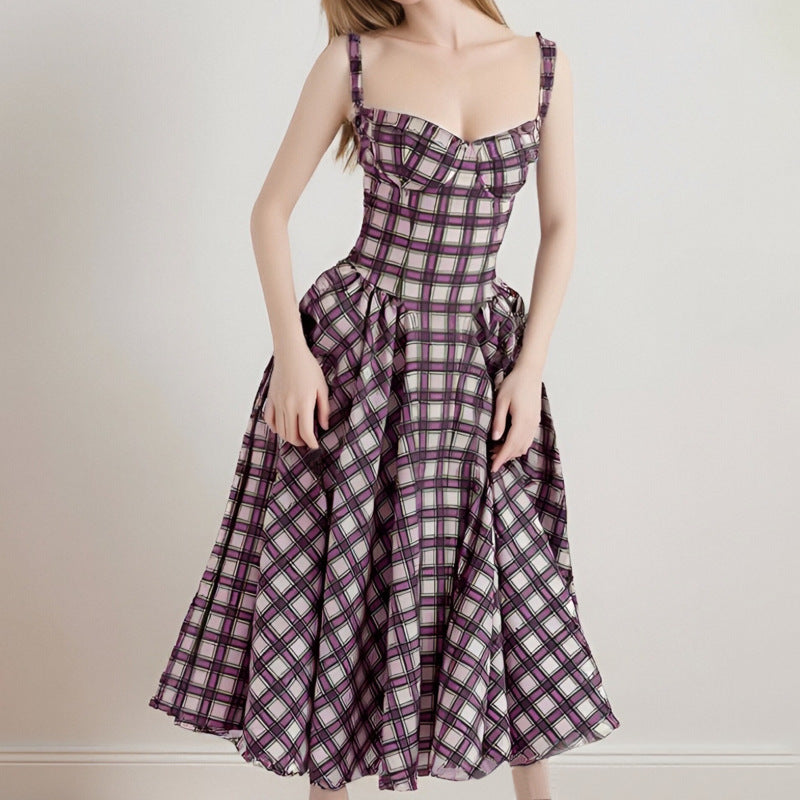 Court-style solid-color dress
