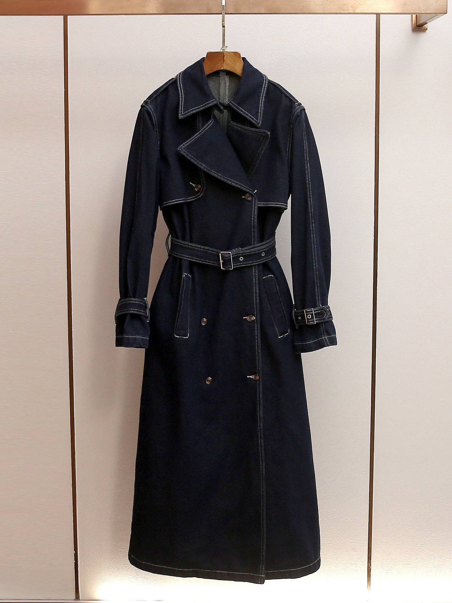 Cowboy-style trench coat