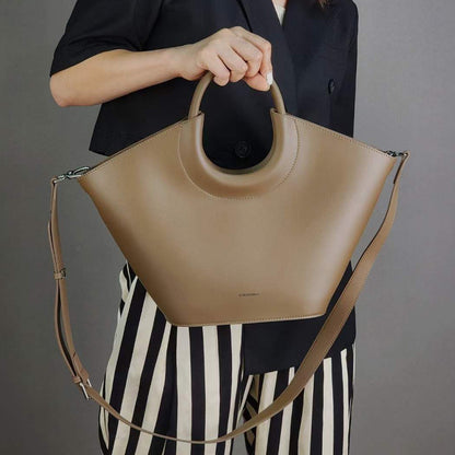 Cowhide High-End French Fashion Commuter Special Bag Niche Design Vegetable Basket Bag