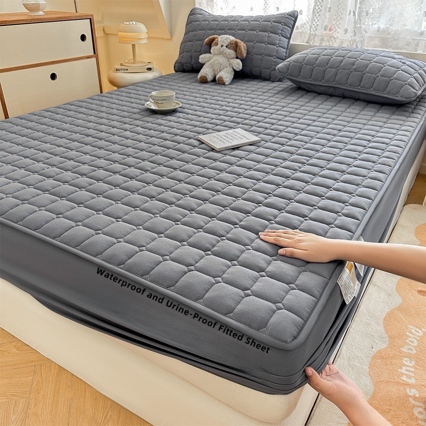 Cradle-style bed cover, baby-safe bed sheet