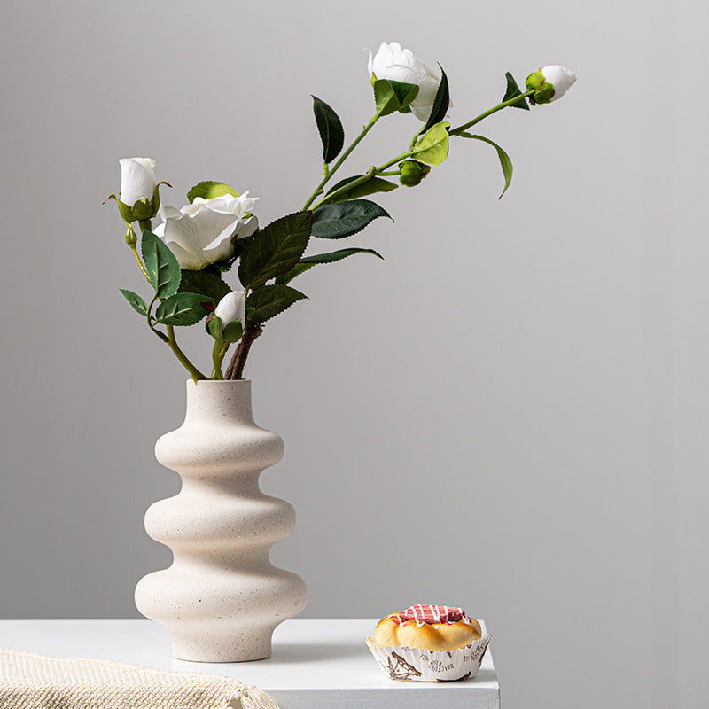 Creative ceramic vase