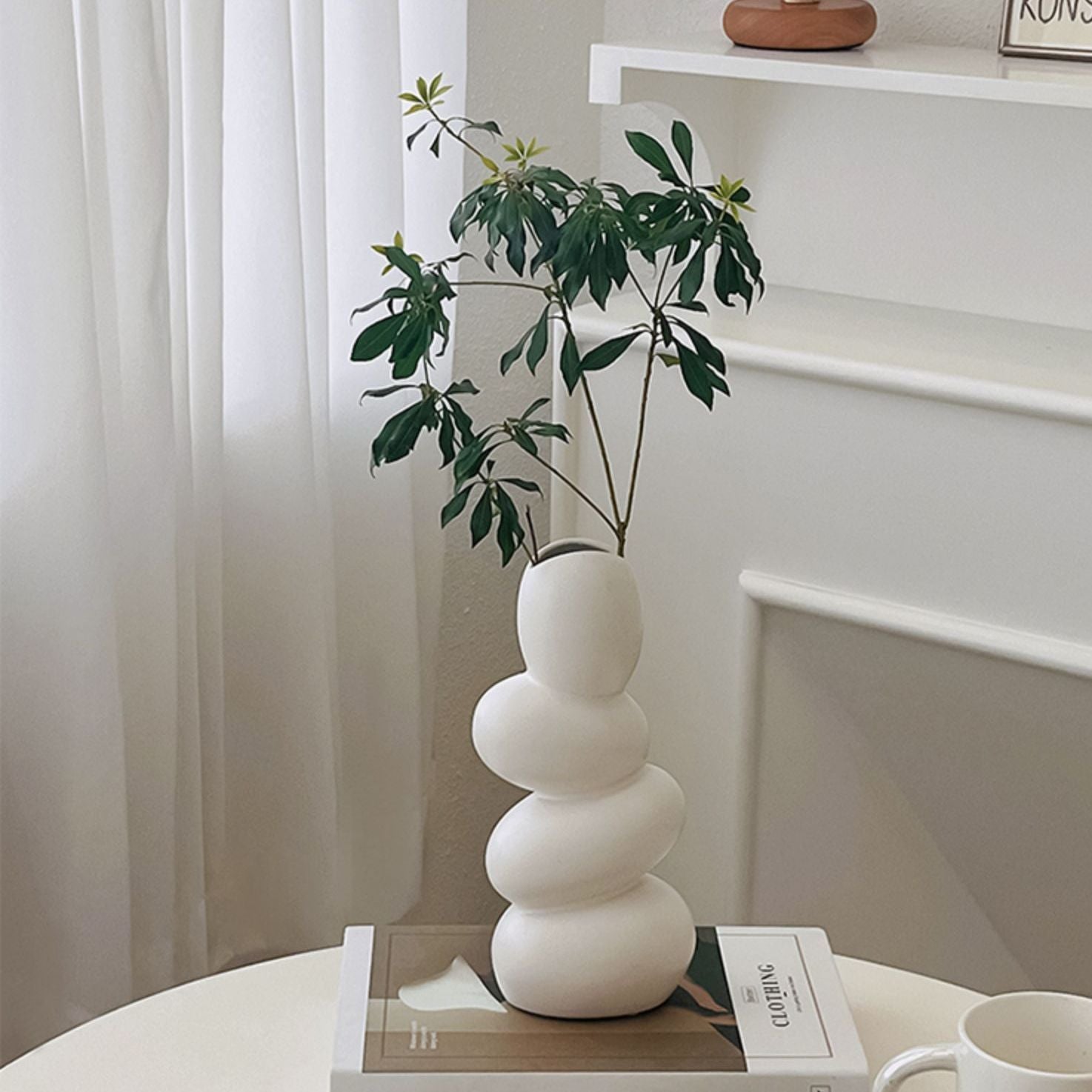 Creative ceramic vase ins style